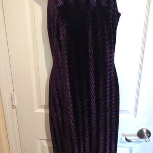 VTG Region Purple Velvet Long Dress 10